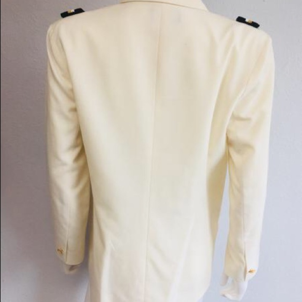 M&C Jacket - Picture 6 of 7